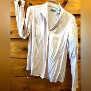 Blouse Liz Claiborne size 12 cream color, very good condition Free smoked house